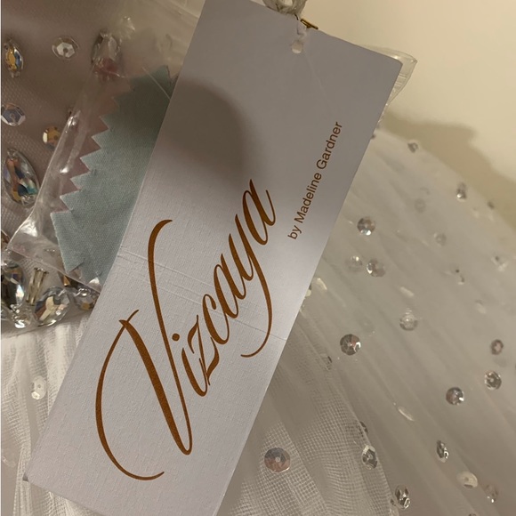 New with tags prom or wedding dress. Size 8. - Picture 3 of 4